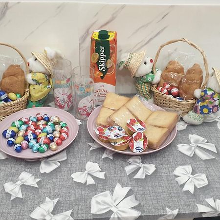 Fraleo Home เนเปิลส์ ภายนอก รูปภาพ
